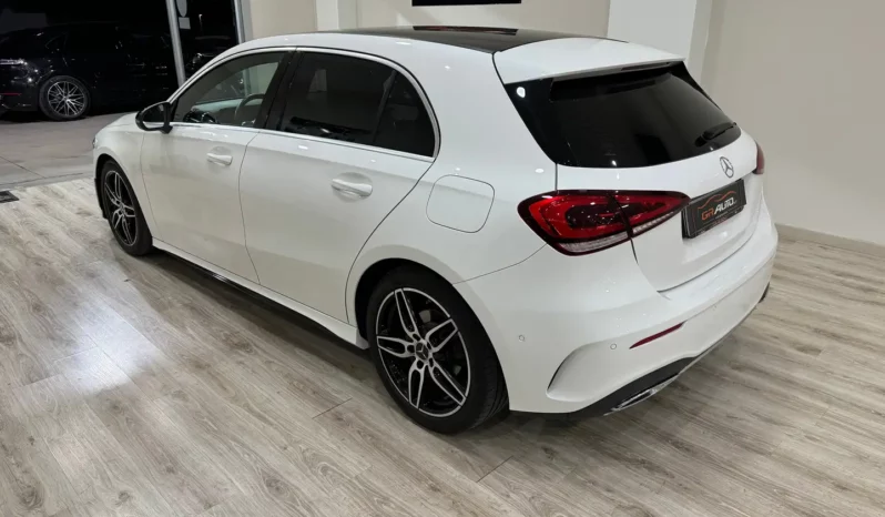 Mercedes-Benz A 180 d Premium AMG pieno