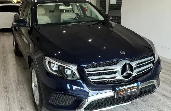 Mercedes-Benz GLC 250 pieno